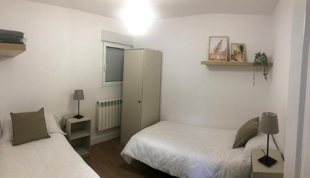 Apartamento Comillas Beach Exterior photo